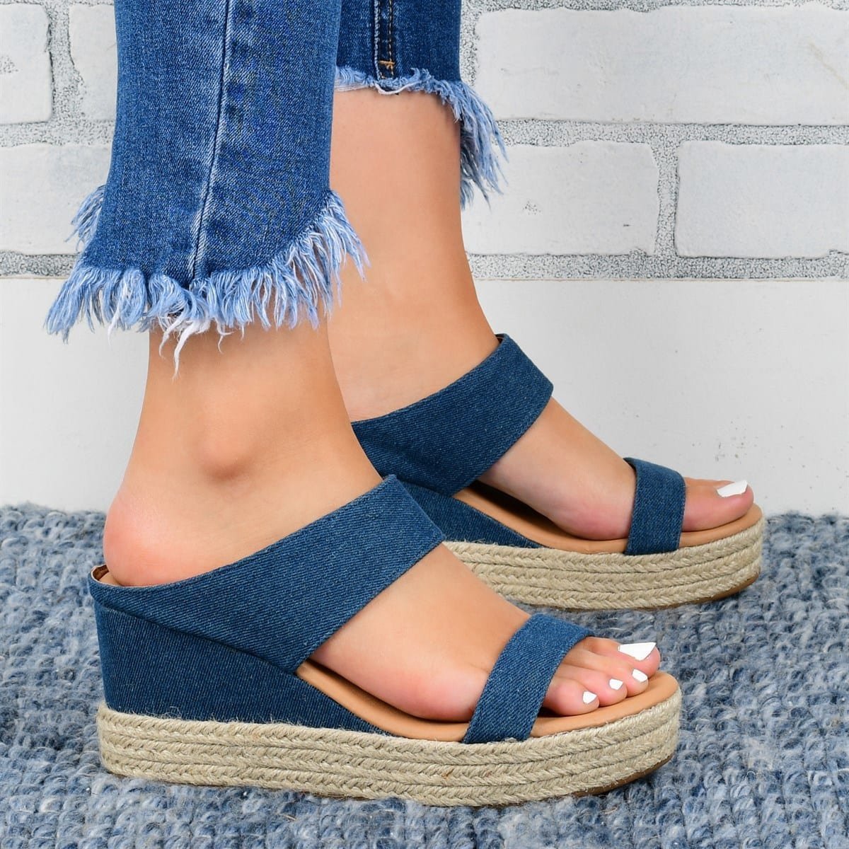Wedge Heel Slip On Casual Sandals Hemp Accent Double Banded High Heel Shoes