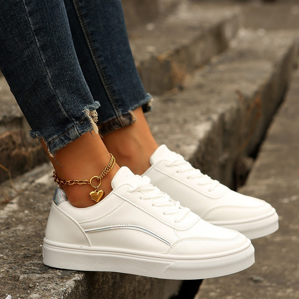 Lace-up White Flats Shoes Fashion Round Toe Slip-on Thick Sole Casual Sneakers For Women