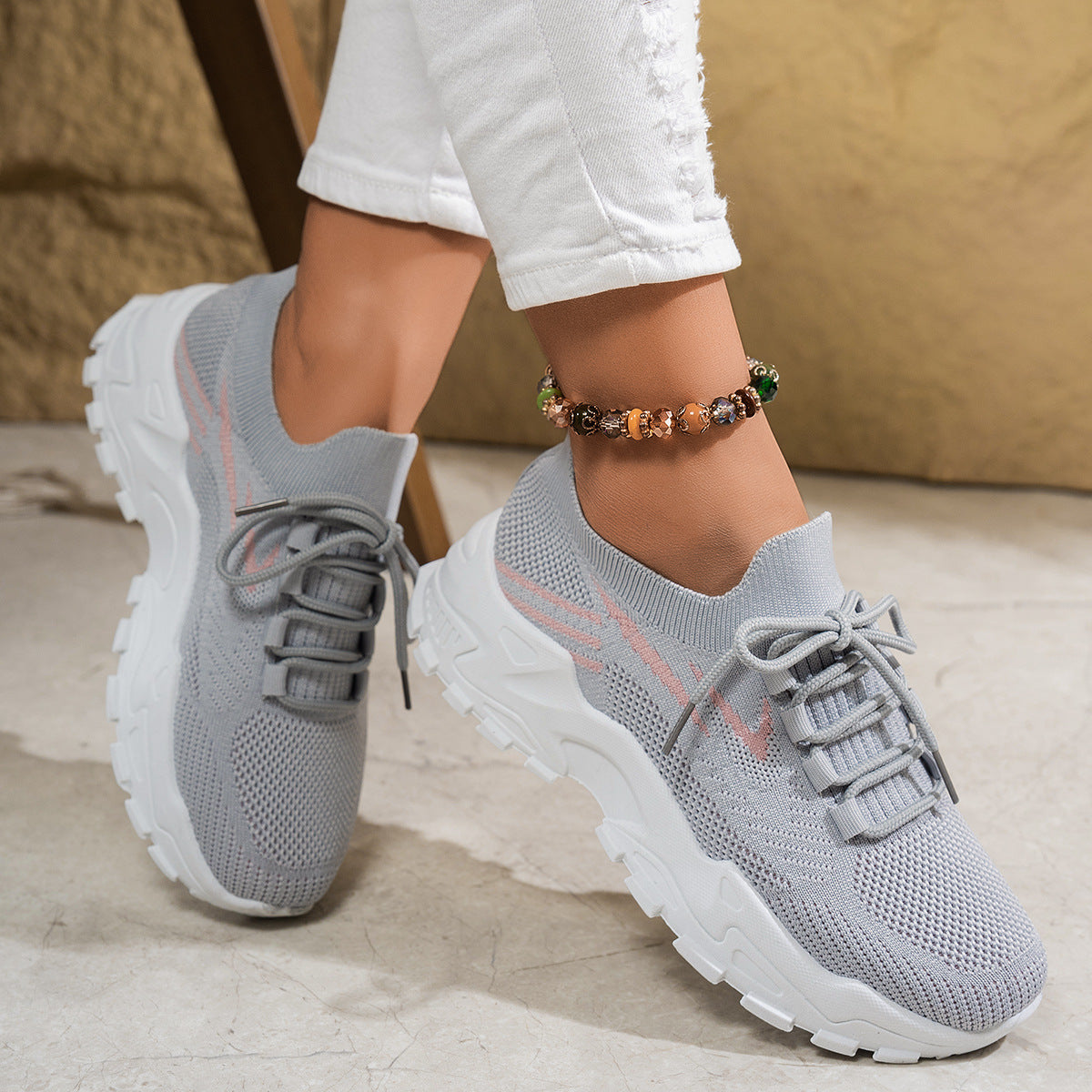 Women's Casual Stylish And Lightweight Soft Bottom Sports Sneakers Chunky Sole Shoes