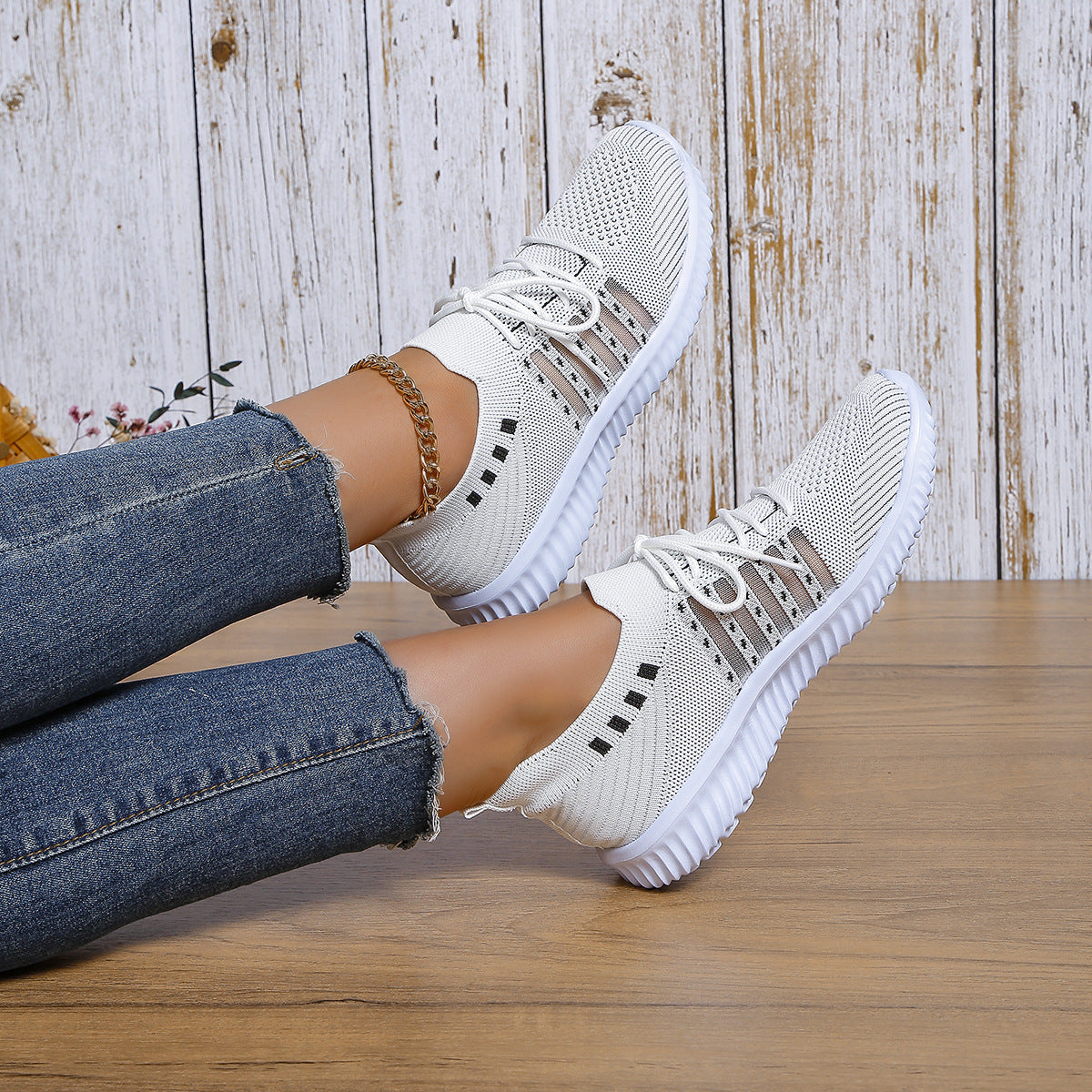 Casual Lace-up Mesh Sneakers Breathable Flying Woven Round Toe Walking Running Sports Sneakers