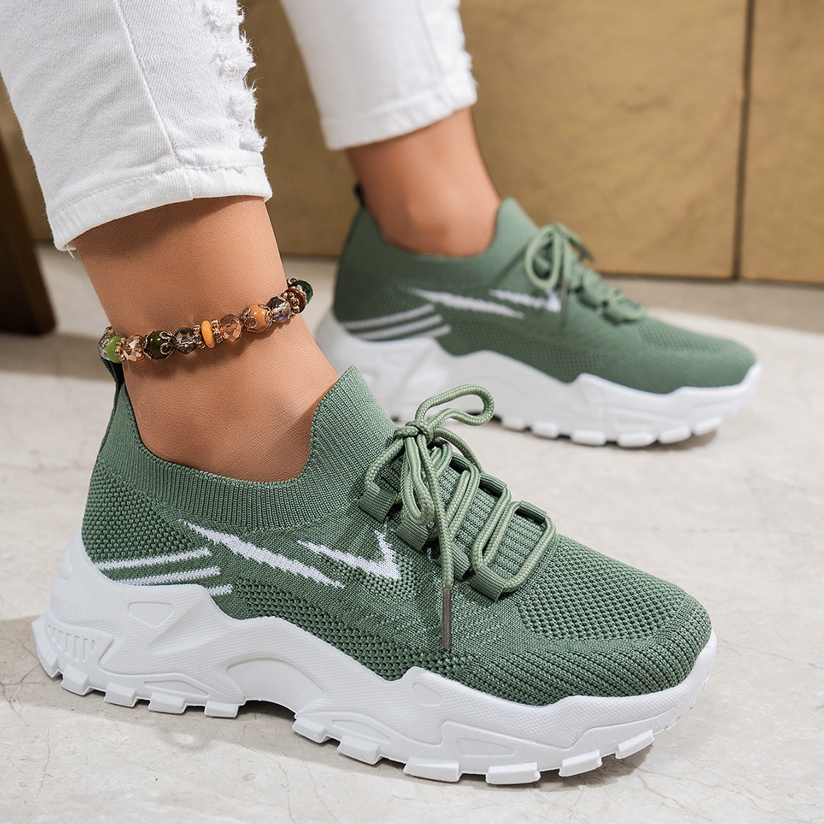 Women's Casual Stylish And Lightweight Soft Bottom Sports Sneakers Chunky Sole Shoes