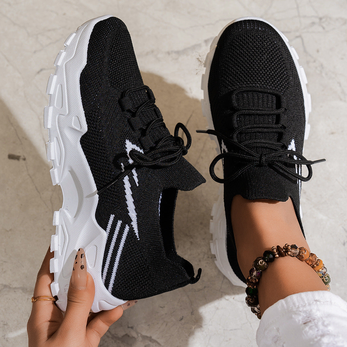 Women's Casual Stylish And Lightweight Soft Bottom Sports Sneakers Chunky Sole Shoes