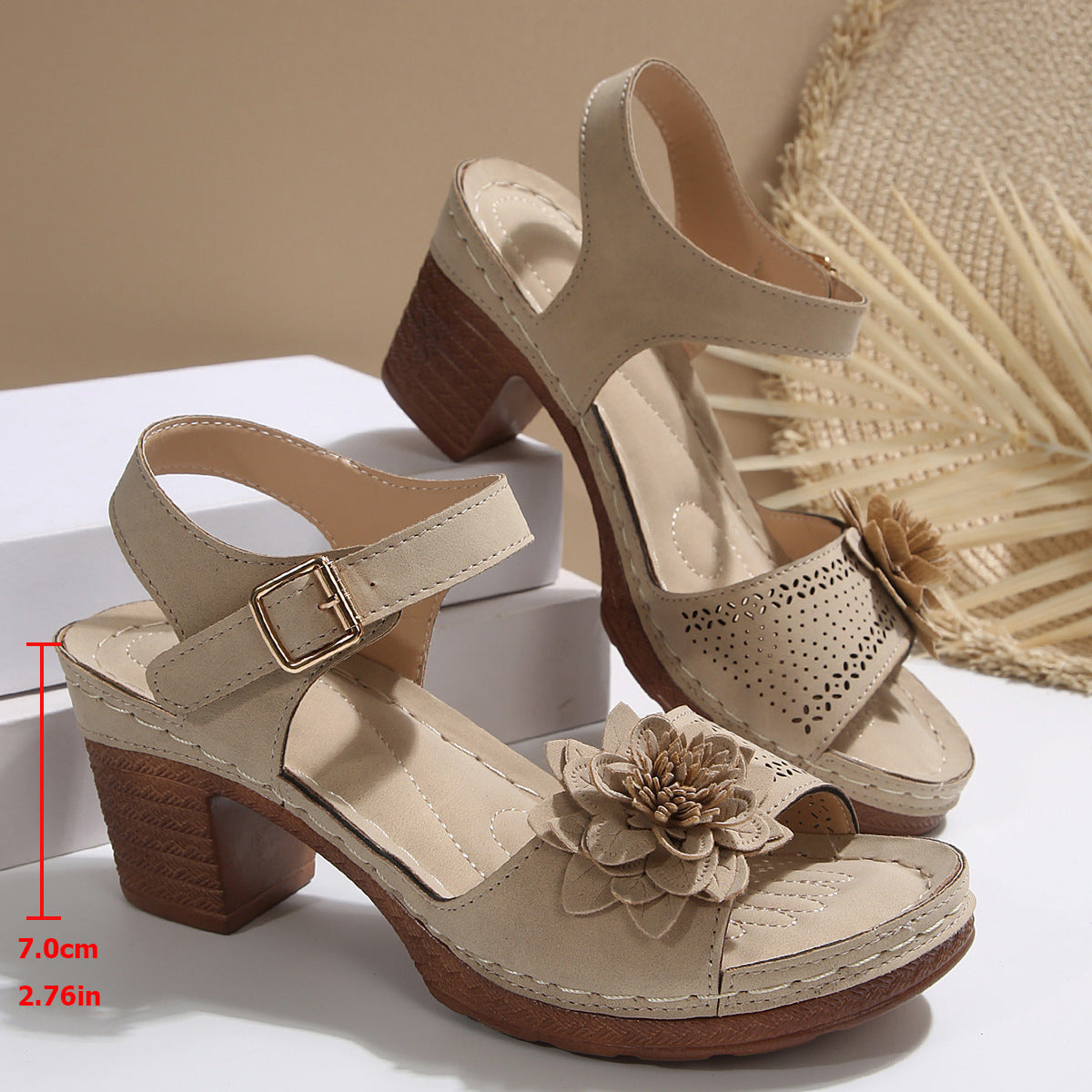 Women's Flowers Chunky Heel Sandals Summer Plus Size Platform Shoes Beige or Black