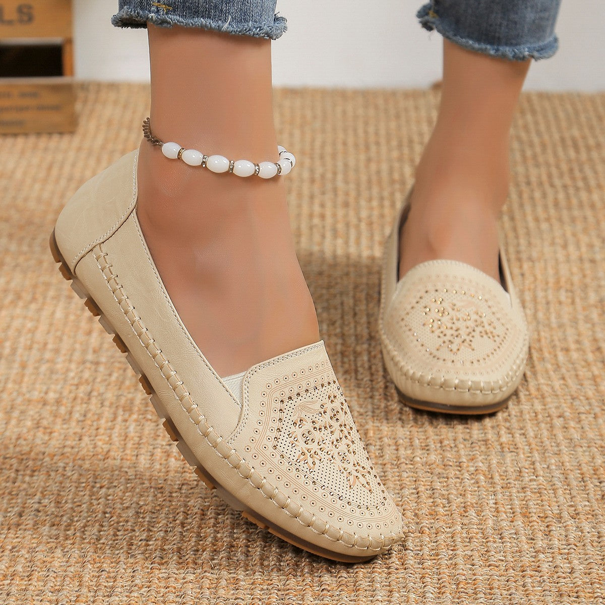 Handmade Stitching Gommino Moccasin Loafer Solid Color Casual Women's Flat Shoes