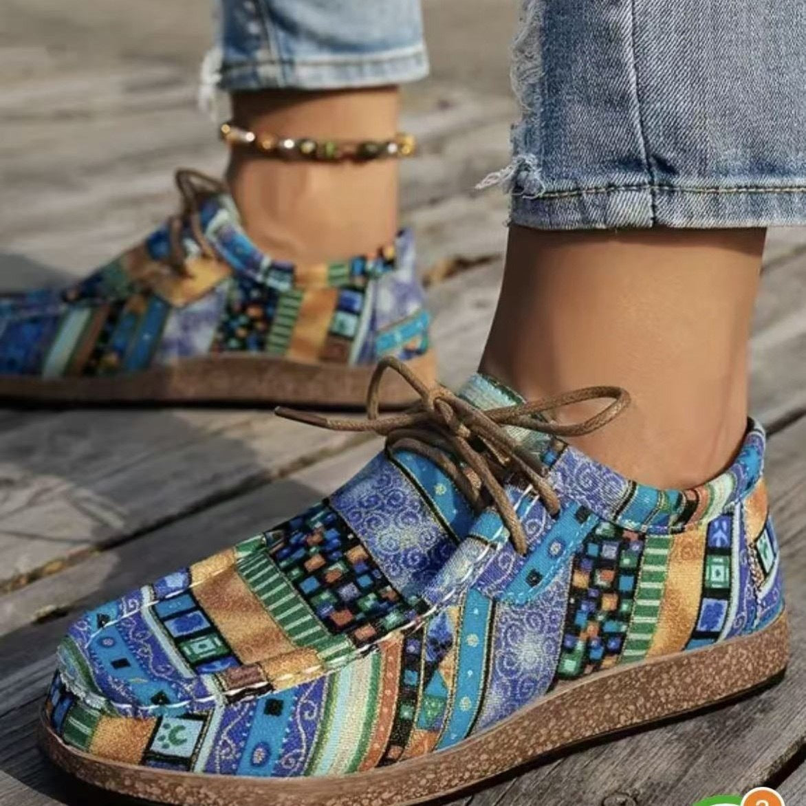 Color Graffiti Canvas Moccasin Style Flat Bottom Sneakers